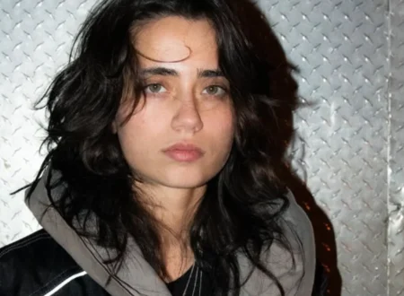 Tronditëse! Artistja kosovare ndërron jetë vetëm 25 vjeçe, pas betejës së vështirë me tumorin
