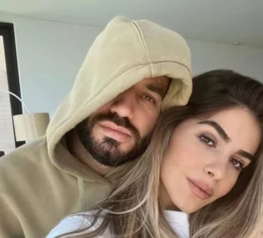 Pas ndarjes nga DJ PM, Sarah ndan mesazhin reflektues